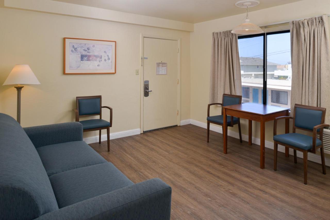 Edgewater Inn And Suites بيسمو بيتش، سان لويس أوبيسبو، كاليفورنيا المظهر الخارجي الصورة