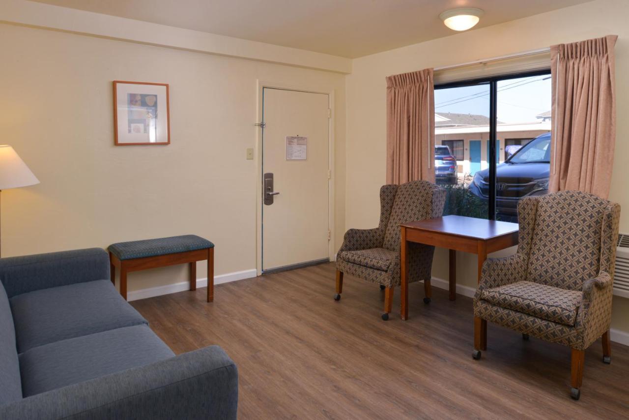 Edgewater Inn And Suites بيسمو بيتش، سان لويس أوبيسبو، كاليفورنيا المظهر الخارجي الصورة